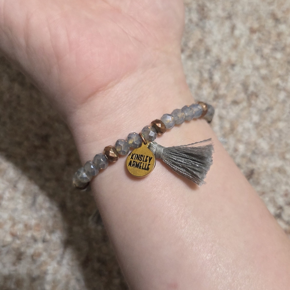 Kinsley Armelle Gray and Gold Beaded Bracelet - Picture 2 of 6